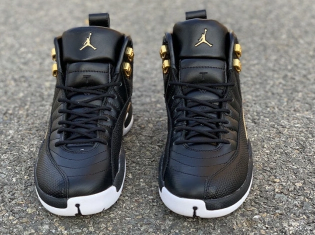 Chep Onekick Air AO6068-007 'Reptile' Black Metallic Jordan Gold-White Retro 12 0614